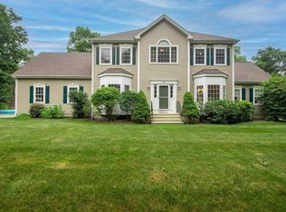 68 Old Farm Rd, Douglas, MA 01516