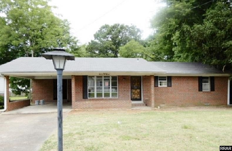 1st image of 409 Connell Ave