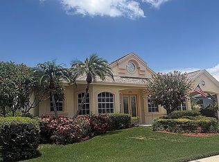 4715 Halyard Dr, Bradenton, FL 34208