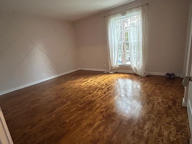 5400 Carriageway Dr — Photo 15