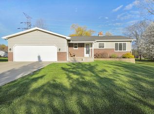 11931 8th Ave, Grand Rapids, MI 49534