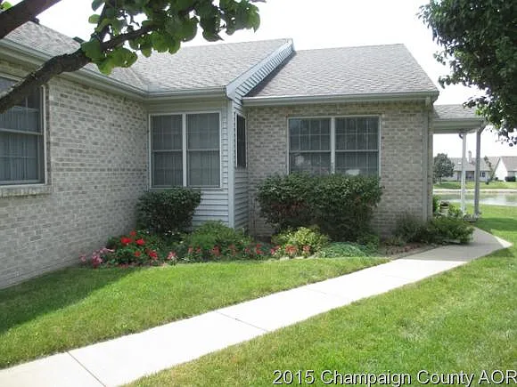 2505 Pembrook Point photo 1