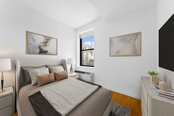 Rented by Aura NYC LLC | media 17