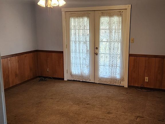 4th image of 5016 Allen Ct