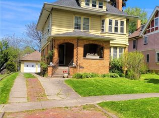 240 Seneca Pkwy, Rochester, NY 14613