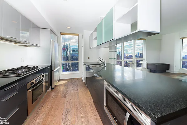 Sold by Brown Harris Stevens | media 6