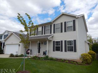 1530 Torrey Pines Rd, Normal, IL 61761