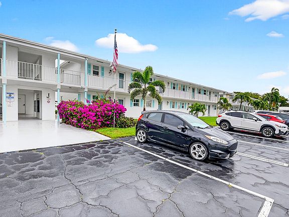 2nd image of 1801 Ocean Drive #108