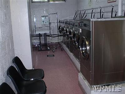 3rd image of 155 Ferris Ave APT 4K