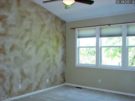 5th image of 3005 Country Club Ln