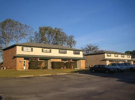 Chaparral Townhomes — Photo 25