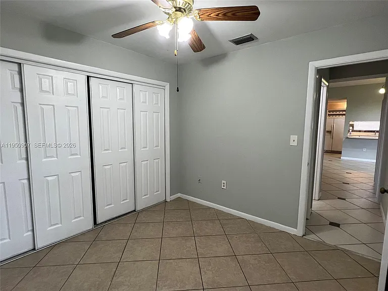809 NE 214th Ln #2 — Photo 11