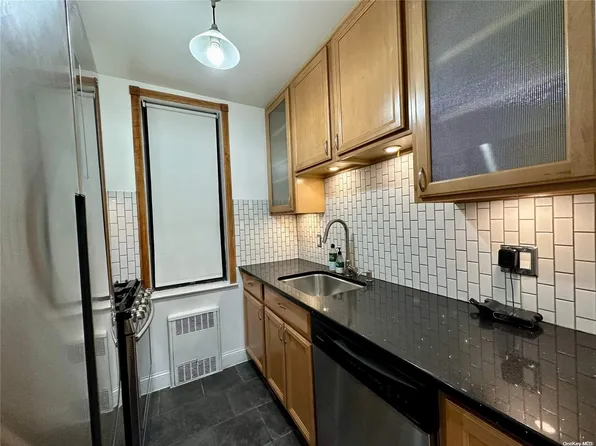 112-50 Northern Boulevard #1E, Corona, NY 11368