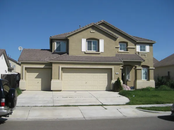 1309 Cliff Swallow Dr, Patterson, CA 95363