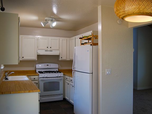 3rd image of 1119 Seabright Ave