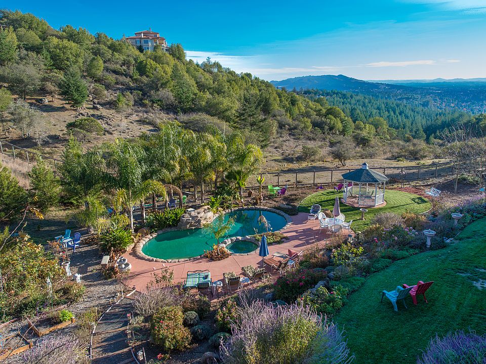 Pre-fire view of rear yard