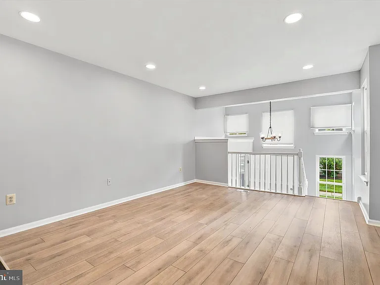 645 Muhlenberg Dr #407 — Photo 10