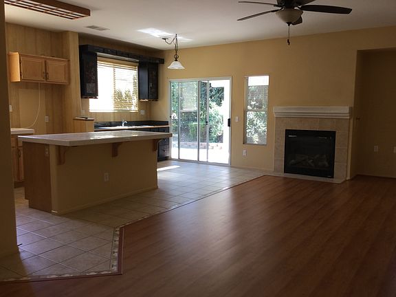 3rd image of 43695 Orinoco Ln