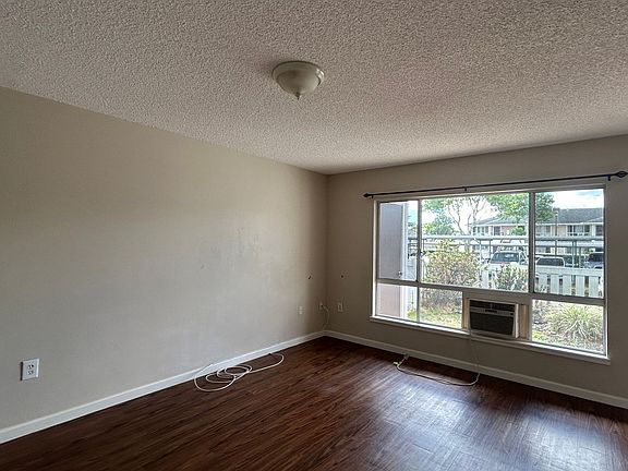 4th image of 95-1031 Koolani Dr APT 76