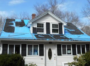 386 W Main St, Dudley, MA 01571