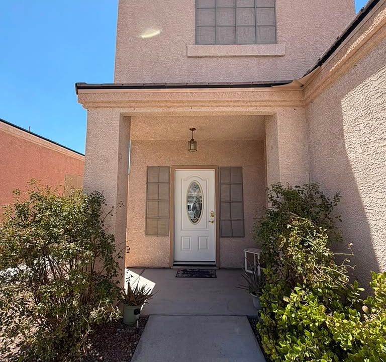1st image of 5933 Spinnaker Point Ave