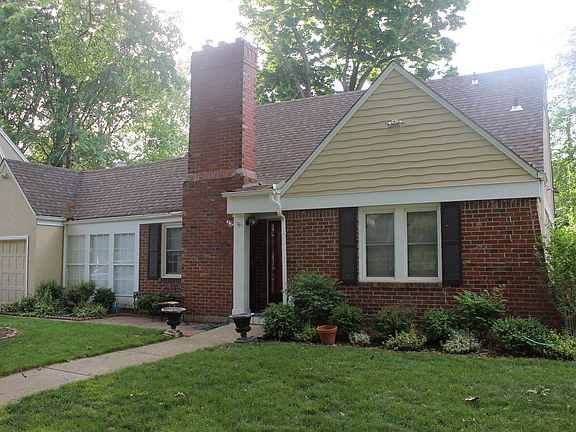 2nd image of 6732 Rockhill Rd