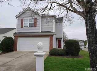 200 Danesway Dr, Holly Springs, NC 27540