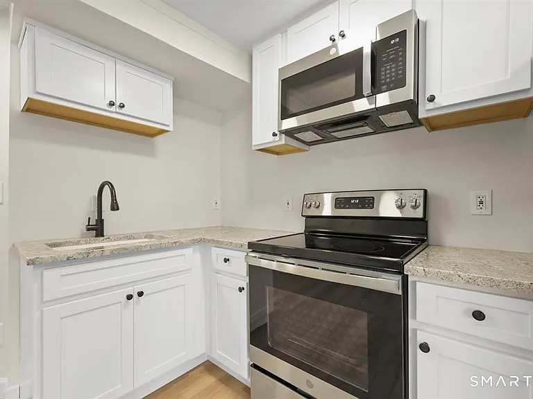 106 River Rd #1 — Photo 7