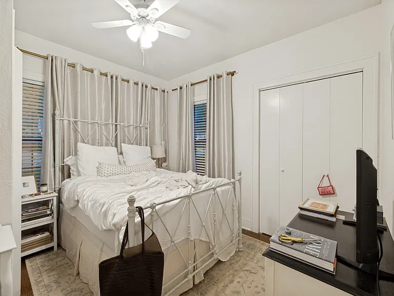 5318 Vanderbilt Ave — Photo 7