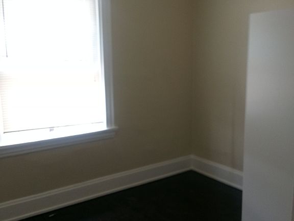 5th image of 4426 Glenway Ave