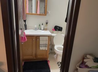 N84W15415 Menomonee Ave APT 6, Menomonee Falls, WI 53051