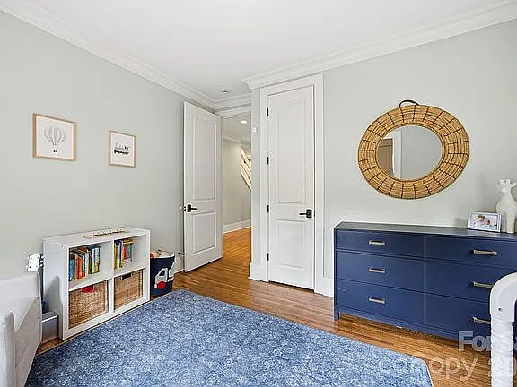3 bed, 1881 sqft, $4,425 — Photo 4