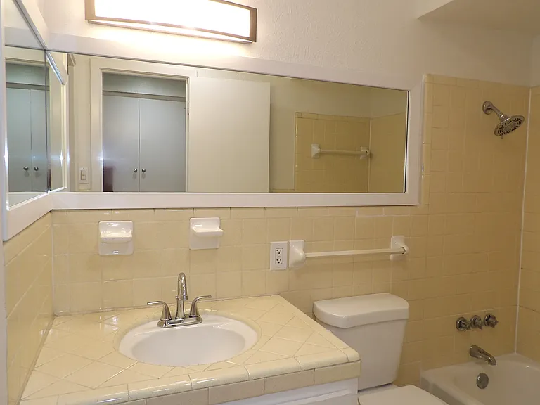 4331 Buena Vista St #101 — Photo 11