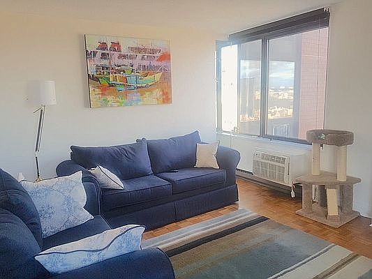 3rd image of 1623 3rd Ave APT 39C