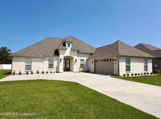 509 Pemberton Pl, Picayune, MS 39466