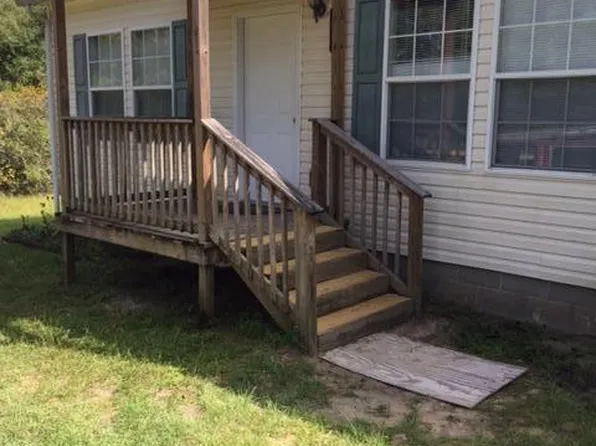 2433 Sherry Cir, Alford, FL 32420