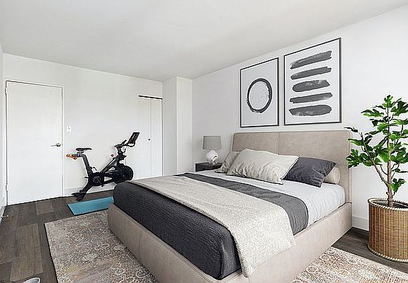 3rd image of 104-40 Queens Blvd #2Y