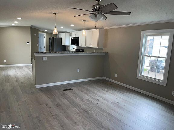 5th image of 7507 Biscayne Bay Blvd