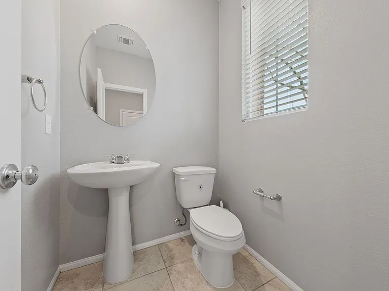 1103 Desert Dome Ave — Photo 14