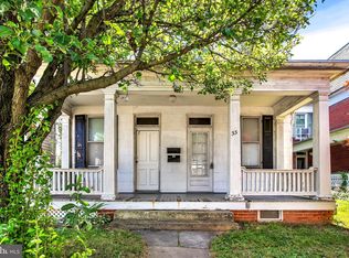33 S Pleasant Ave, Dallastown, PA 17313
