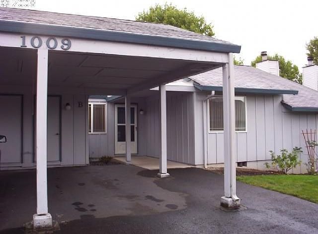 1st image of 1009 NW 135th St #37-B