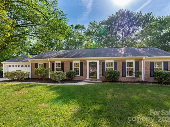 2023 Glouchester Cir, Charlotte, NC 28226