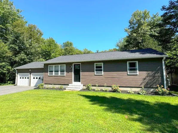 309 Smithfield Road, Oakland, ME 04963