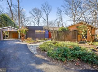 8328 Fenway Rd, Bethesda, MD 20817