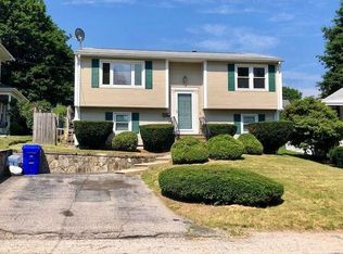 6 Arthur St, West Warwick, RI 02893