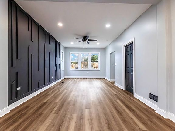 2nd image of 2048 W 70th Pl