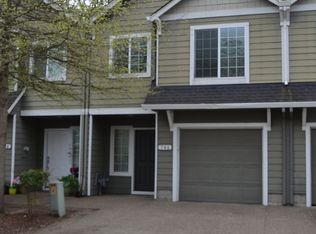 746 NW 3rd Ave, Canby, OR 97013