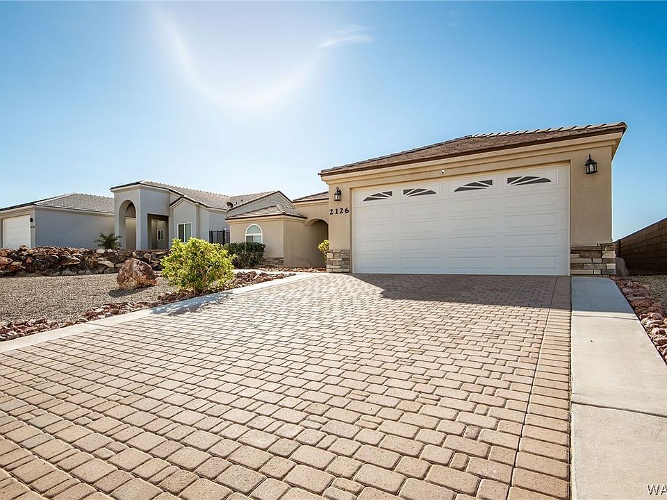 1st image of 2126 E Oasis Lane