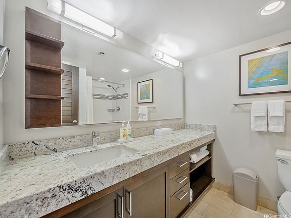 5th image of 1777 Ala Moana Blvd APT 2427