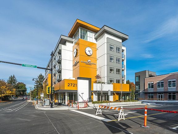3rd image of 27215 Aldergrove Town Centre Dr #401